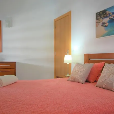 Apartment Mar - Free Wifi - 50 M From The Armacao de Pera